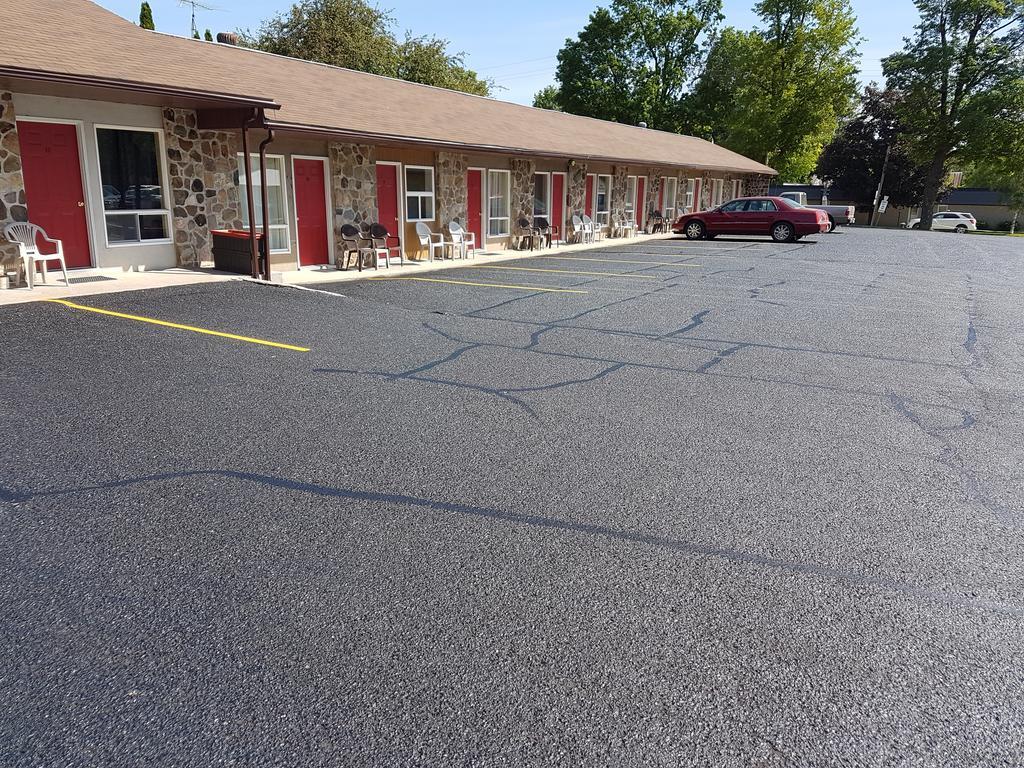Westport Station Motel 외부 사진